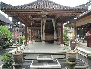 Pensión Ketut Kasta 3*